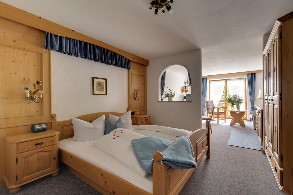 Parkhotel Living Bayersoien Zewnętrze zdjęcie